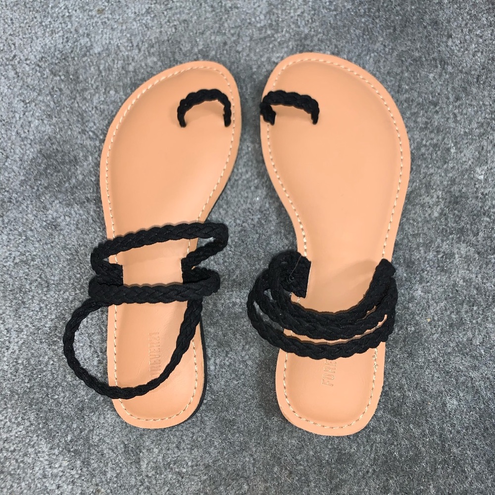 🌙NWT forever 21 braided rope sandals